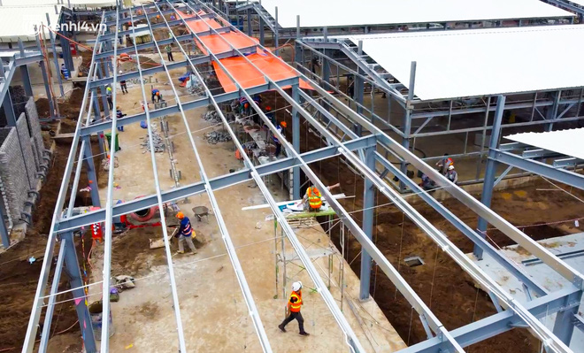 Ảnh: Bệnh viện dã chiến lớn nhất Hà Nội ra sao sau nửa tháng thần tốc xây dựng?-5