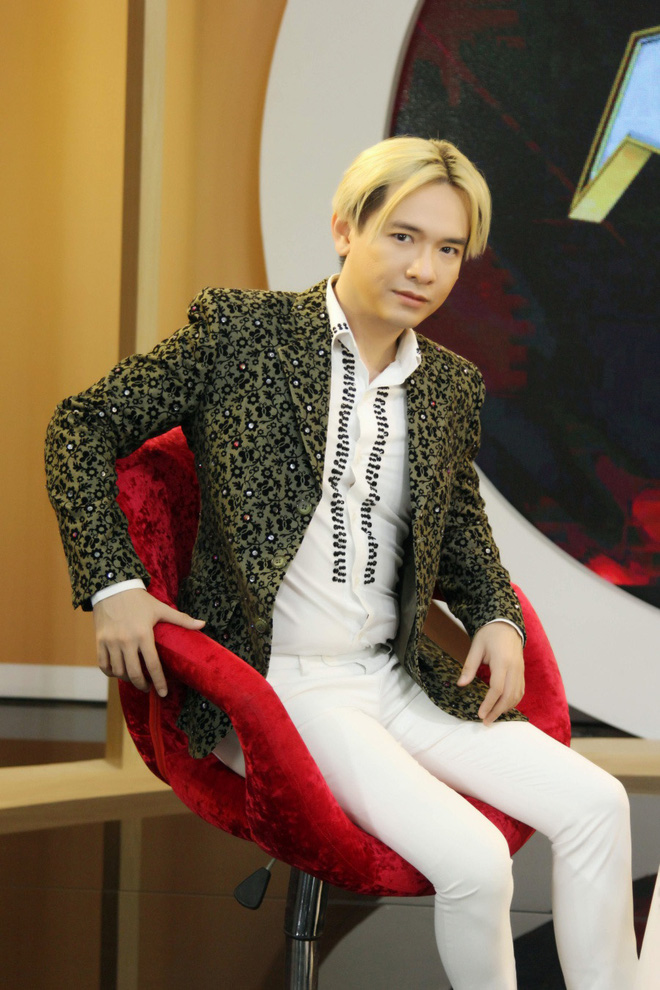 Ca sĩ Tình ơi Việt Quang đột ngột qua đời ở tuổi 44-1