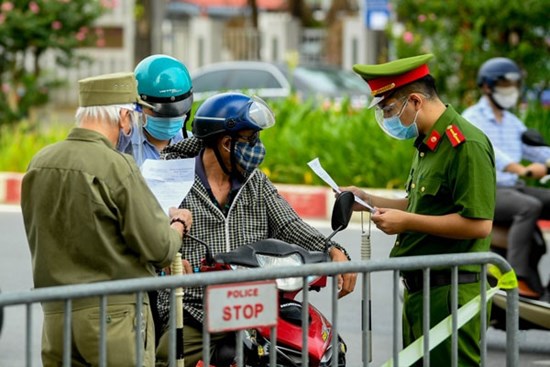 Tiền lương của cán bộ, công chức từ 1/7/2022 sẽ gồm những khoản nào?