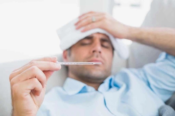 6 nguyên tắc dùng thuốc giảm đau, hạ sốt sau khi tiêm vắc xin Covid-19-1