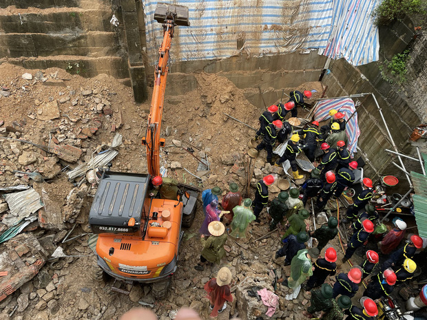 Hiện trường vụ sạt lở bờ kè khiến 3 người tử vong thương tâm: Chỉ một người sống sót-3