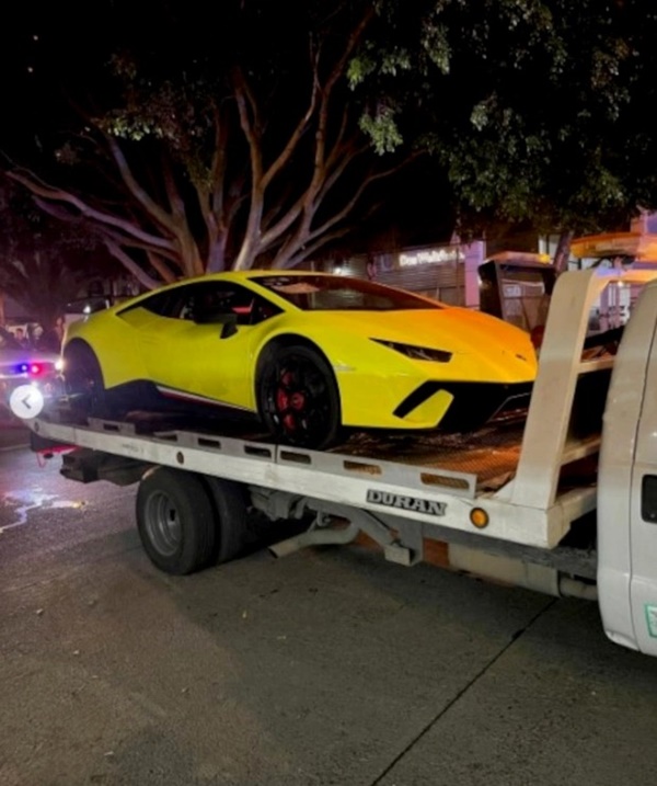 Bị cảnh sát tịch thu 4 siêu xe hơn 23 tỷ, Youtuber lên mạng kêu than, tưởng được bênh nào ngờ nhận lời giải thích khiến anh cứng họng-2