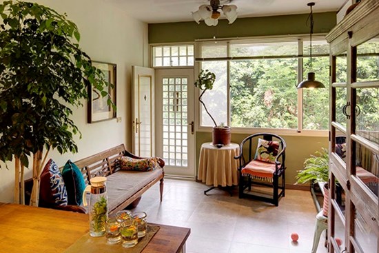 Cải tạo căn nhà tập thể cũ thành không gian nhỏ xinh ấn tượng đến bất ngờ