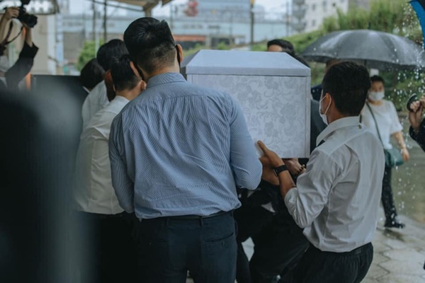 Tang lễ vắng người thân của nam thanh niên Việt bị sát hại ở Nhật: Không được nhìn mặt gia đình lần cuối nhưng ấm tình người-10