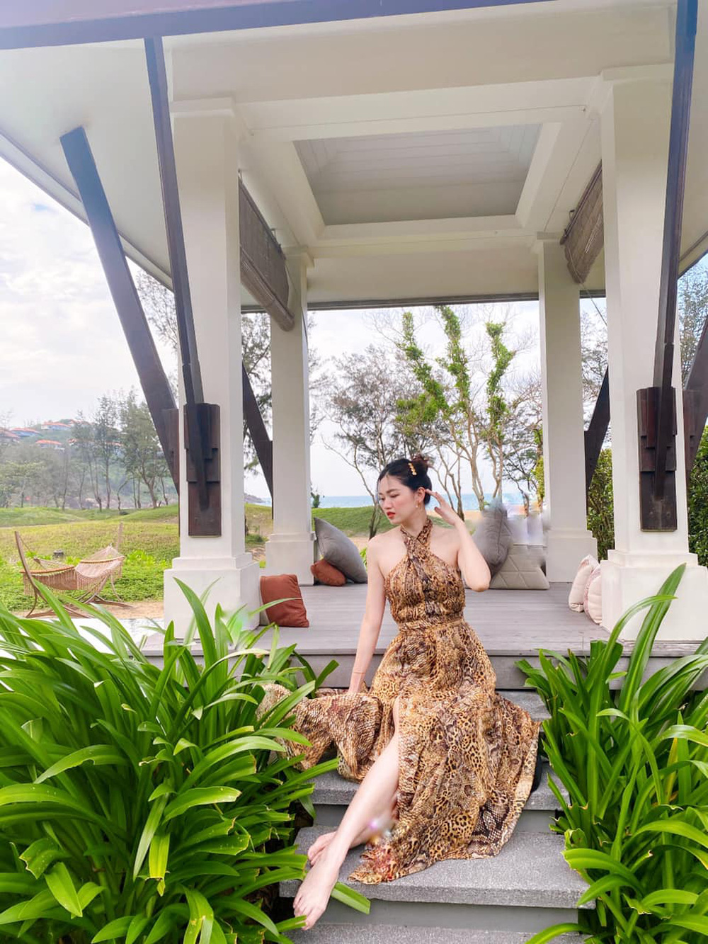 Sau 3 năm làm vợ đại gia hơn 16 tuổi, á hậu Thanh Tú sống sang chảnh như bà hoàng-4