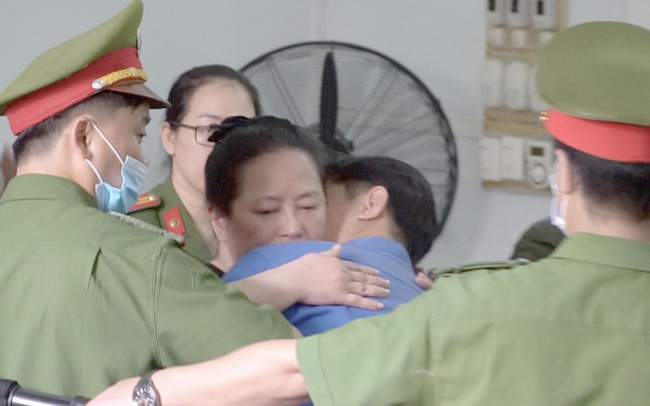Thanh tra Bộ Y tế vào cuộc vụ bác sĩ bị tố hiếp dâm nữ đồng nghiệp có 2 kết quả giám định khác nhau ở Huế-3