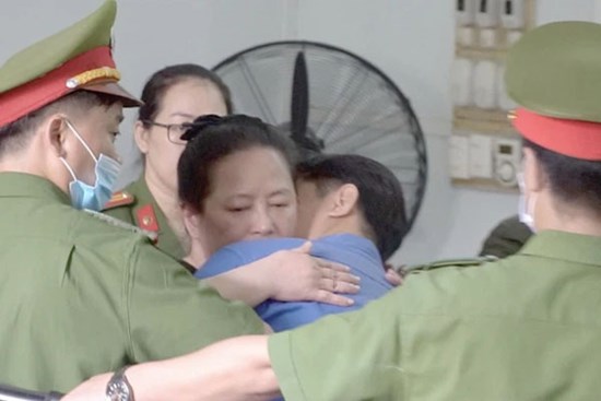 Thanh tra Bộ Y tế vào cuộc vụ bác sĩ bị tố hiếp dâm nữ đồng nghiệp có 2 kết quả giám định khác nhau ở Huế