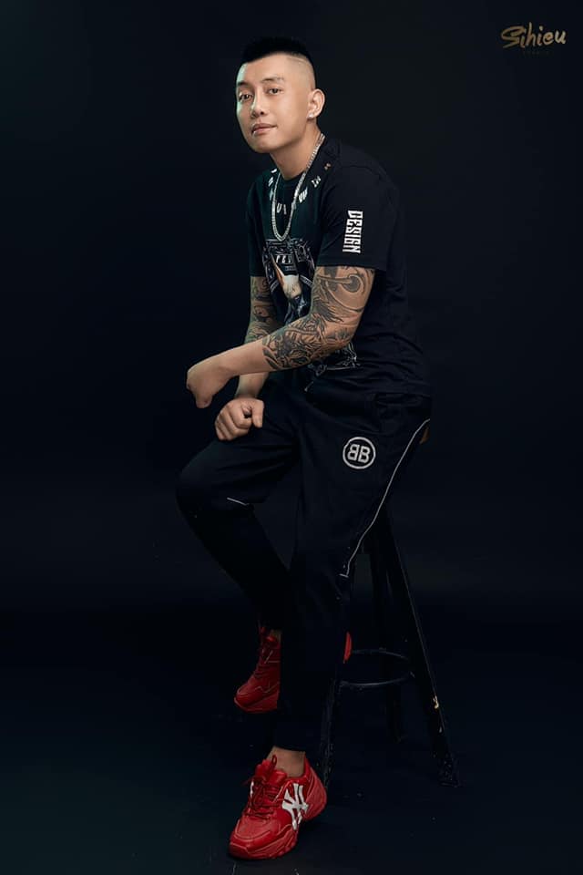 Xót xa nhìn lại những khoảnh khắc khi còn sống của DJ Minh Trí 12 vừa qua đời ở tuổi 28-7