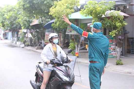 CHÍNH THỨC: Đà Nẵng dừng tất cả các hoạt động trong 7 ngày, cách ly tuyệt đối nhà với nhà từ 8h ngày 16/8