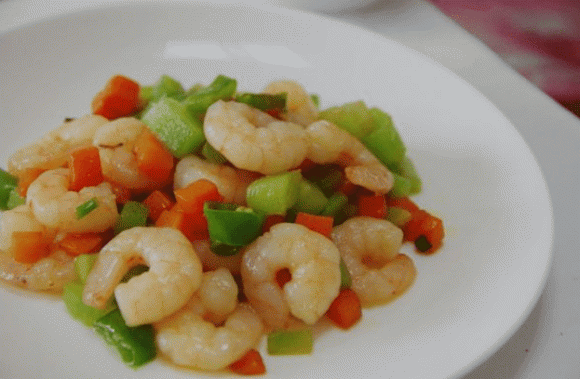 Tôm xào lúc nào cũng khô và tanh? Đầu bếp: 3 bước quan trọng để làm tôm thơm ngon, mềm mịn, không hôi-9