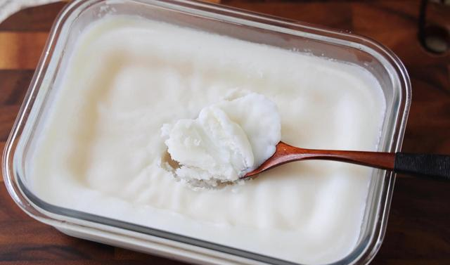 Rán mỡ lợn đừng cho thẳng vào nồi, hãy thêm bước này mỡ sẽ trắng tinh, thơm phức-1