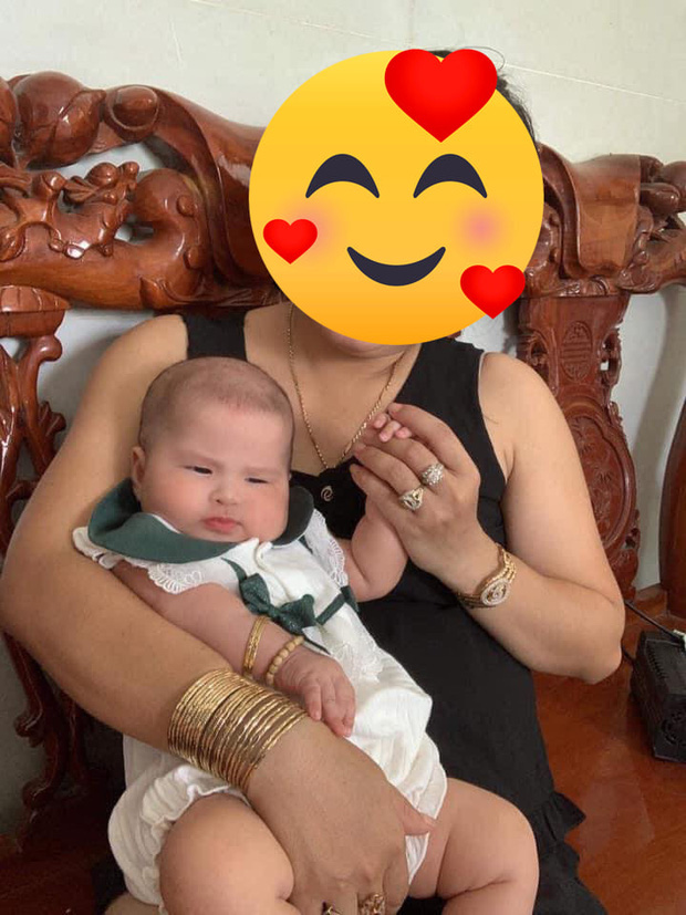 MXH phát sốt vì ảnh hiếm của con gái Jack và Thiên An lúc 4 tháng tuổi: Mặt như bản sao của bố, cực yêu khi lên đồ”-5