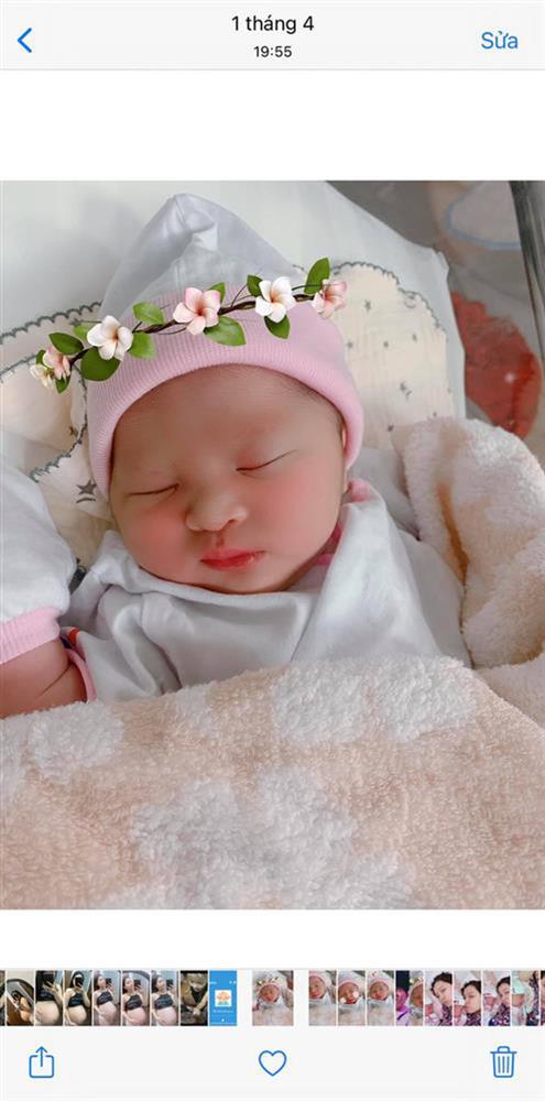 MXH phát sốt vì ảnh hiếm của con gái Jack và Thiên An lúc 4 tháng tuổi: Mặt như bản sao của bố, cực yêu khi lên đồ”-11