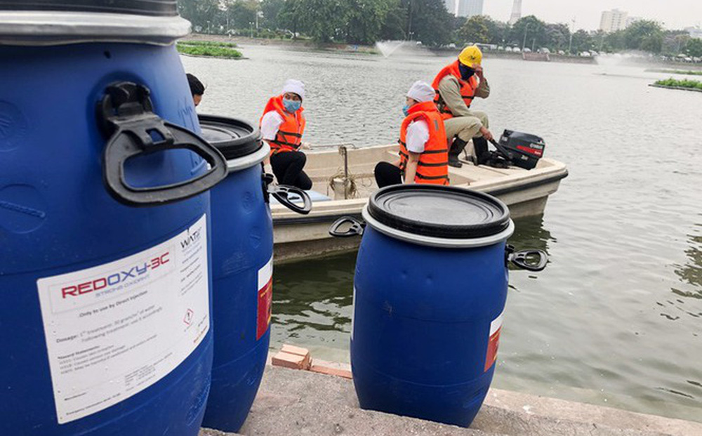 Vợ ông Nguyễn Đức Chung tự ký giả chữ ký con trai để lập công ty bán Redoxy-3C độc quyền cho Hà Nội-1