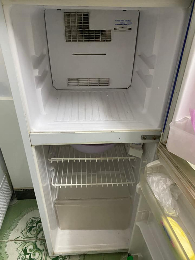Thiên hạ đua nhau khoe tủ lạnh mùa giãn cách, tầm này đây mới là gia tài thực sự-9