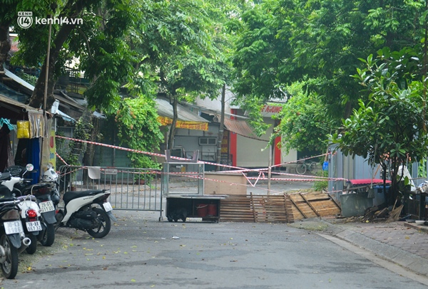 Hà Nội: Cận cảnh các khu vực phong toả 7.550 dân thuộc 5 phường của quận Đống Đa-4
