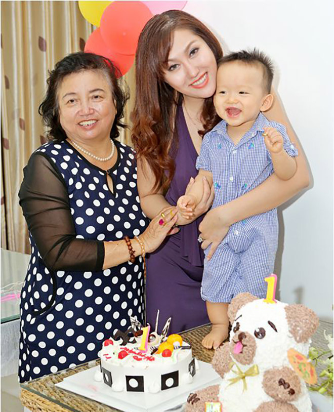 Phi Thanh Vân xót xa vì mẹ ruột qua đời nhưng không thể ở bên, Ốc Thanh Vân và dàn sao gửi lời tiễn biệt-5