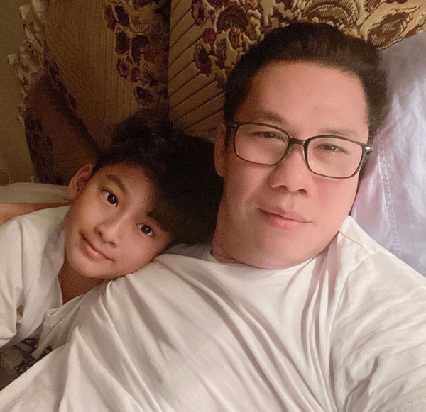 Con trai Lệ Quyên khoe cận cảnh siêu xe 30 tỷ được bố tặng, nữ ca sĩ có phản ứng ngay và luôn-1