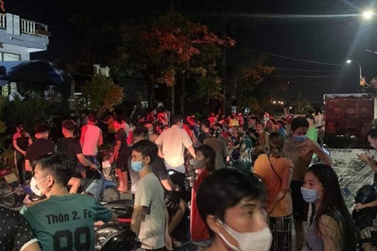 NÓNG: Chập điện kinh hoàng ở Hải Phòng, ít nhất 4 người trong gia đình tử vong
