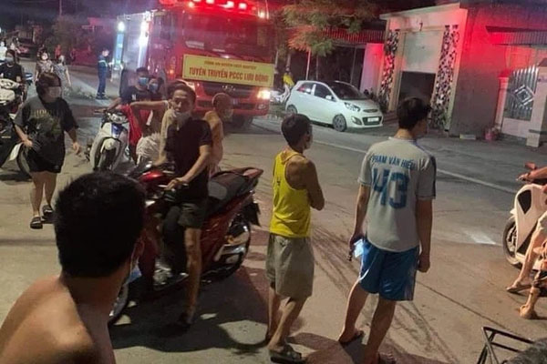 Vợ tố cáo chồng bạo hành dã man, chích điện, dìm xuống ao nước-3