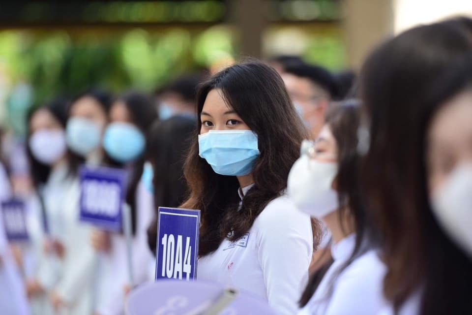 Quan điểm trái chiều vụ phụ huynh cầu cứu vì con rớt trường chuyên-1