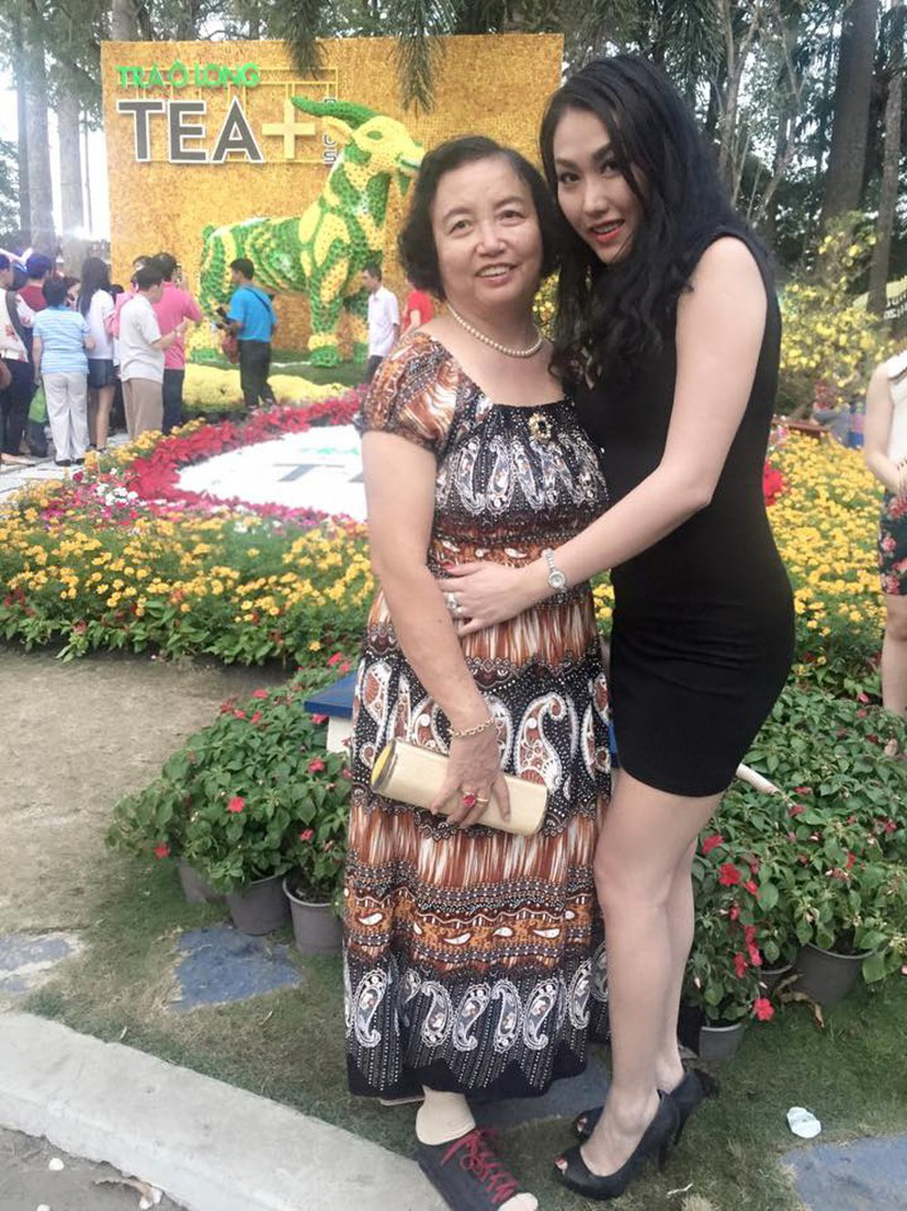 Xót xa nguyên nhân khiến mẹ ruột Phi Thanh Vân qua đời: Vân đang chờ lịch để được hỏa táng-1