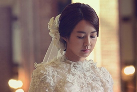 Chồng ngoại tình, thái độ của tôi: không vạch trần, cười nhìn anh ta chu toàn giữa tôi và người thứ ba