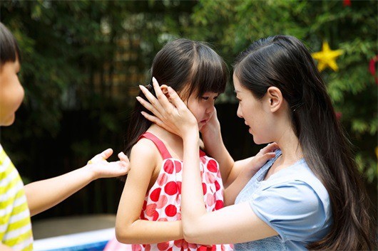 Đây là biểu hiện của cha mẹ thông thái, cách họ làm hàng ngày khiến trẻ luôn hạnh phúc và phát triển toàn diện-2