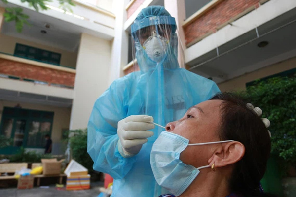 TP.HCM: F0 trong cộng đồng có xu hướng tăng, vượt F0 trong khu phong tỏa-2