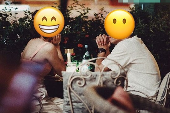 Thanh niên vô duyên hỏi mức lương cô gái ngay buổi đầu hẹn hò, đến khi nghe tiêu chuẩn bạn trai của đối phương liền “tắt điện”