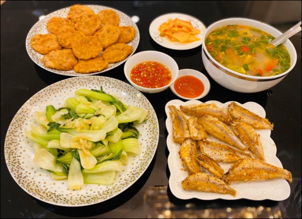 Shark Long trong Hương vị tình thân hay bị Nam bơ đẹp, ngoài đời được vợ chăm sóc chu đáo, nấu ăn siêu ngon-6