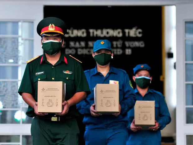 Bộ Tư lệnh TP.HCM nói về thông tin Xe tải chở 46 thi hài từ TP về Bến Tre hỏa táng-1