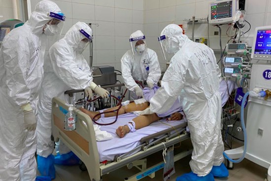 Thông tin về 3 bệnh nhân Covid-19 tử vong tại Hà Nội