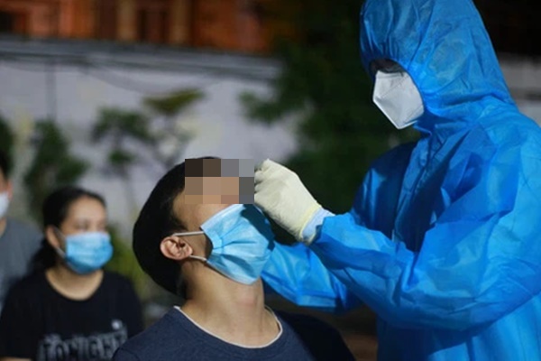 Hà Nội: Chùm ca bệnh tại phường Văn Miếu đã ghi nhận tổng cộng 49 ca Covid-19-2