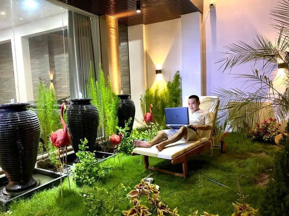 Khám phá ngôi nhà xây trên diện tích đất 900m2, đủ phòng gym, bể bơi-8