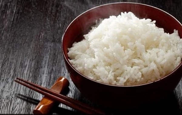 2 bà cháu nhập viện cấp cứu sau khi ăn món canh trứng cà chua, bác sĩ cảnh báo một thói quen nguy hiểm mọi nhà đều mắc-3