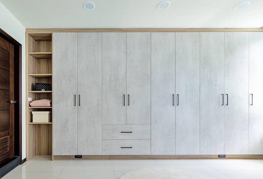 Ngôi nhà 60m2 có thiết kế sang trọng và tinh tế, tận dụng gầm cầu thang thành không gian đặc biệt, chẳng cần người giúp việc mà tổ ấm vẫn sạch bong-17