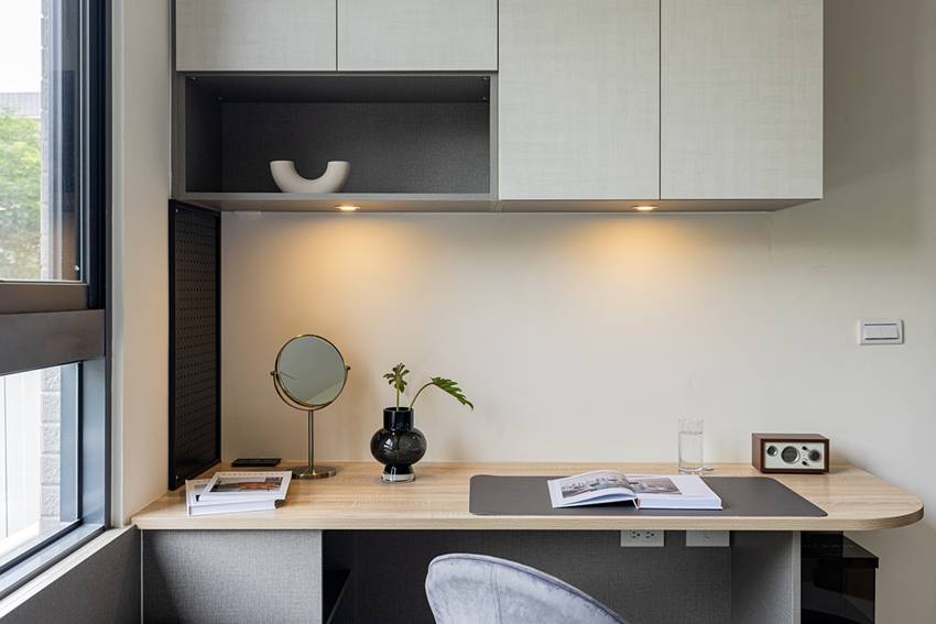 Ngôi nhà 60m2 có thiết kế sang trọng và tinh tế, tận dụng gầm cầu thang thành không gian đặc biệt, chẳng cần người giúp việc mà tổ ấm vẫn sạch bong-19