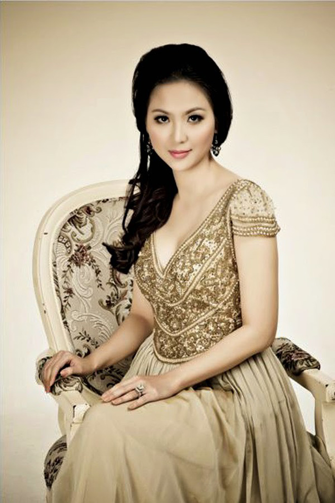 Biệt tăm khỏi showbiz sau khi chồng đi tù, cuộc sống của cô lọ lem bán bánh canh thành Hoa hậu Việt Nam 2000 giờ ra sao?-4