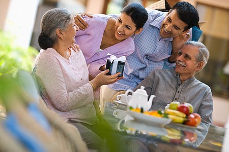 Phân biệt lễ Vu lan báo hiếu và lễ cúng cô hồn vào tháng 7 âm lịch-3