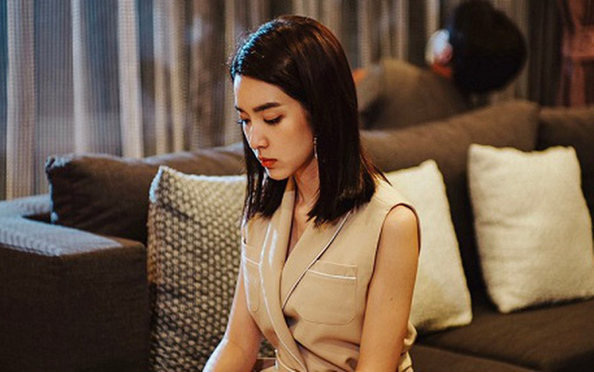 Đi chợ về thấy chồng bị chảy máu chân, tôi vội vàng kiểm tra thì phát hiện ngay cảnh tượng đáng buồn ở ban công-2