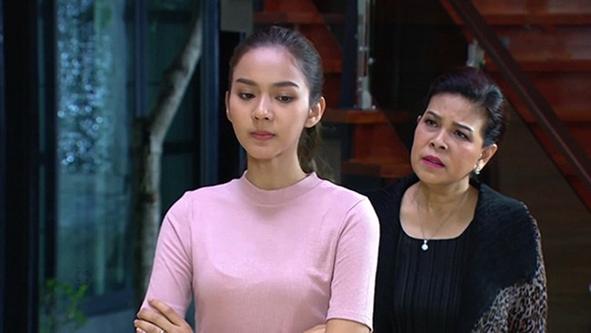 Đến thăm chị gái, tôi rất ngạc nhiên, chị không mang bầu mà có 2 đứa con nằm trong nôi và mẹ tôi đã ngất khi biết sự thật-1