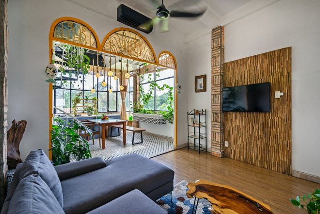 Trai Sài Gòn cải tạo căn hộ tầng áp mái đẹp nức nở, riêng cách chơi cây cũng nghệ ra trò-12