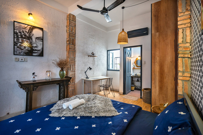 Trai Sài Gòn cải tạo căn hộ tầng áp mái đẹp nức nở, riêng cách chơi cây cũng nghệ ra trò-15