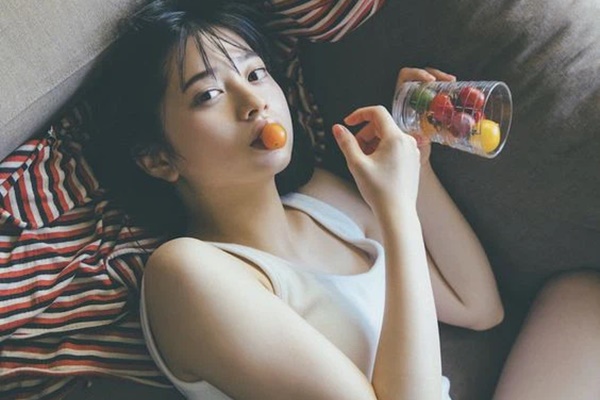 Những thói quen trước khi ngủ khiến phụ nữ già nhanh rõ rệt chỉ sau 1 đêm, sức khỏe cũng bị suy giảm đáng kể-2