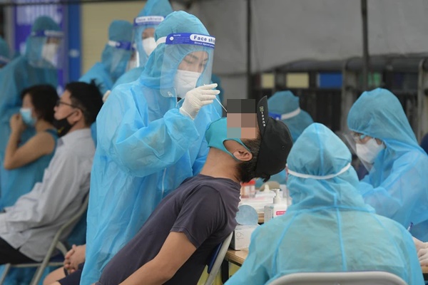 Hé lộ vaccine mRNA ‘cải tiến’ có thể trị mọi biến thể COVID-19-4