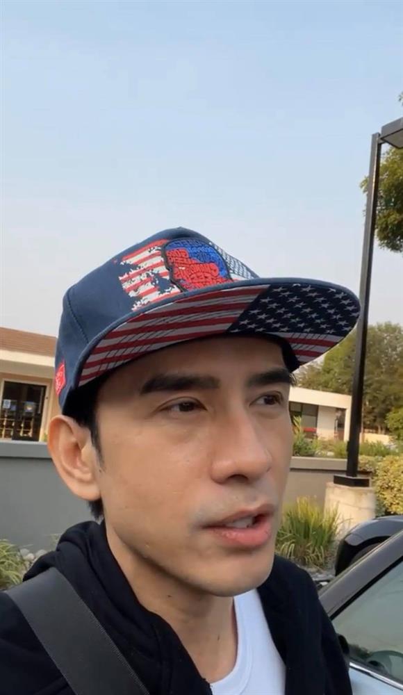 Đan Trường để lộ 1 hành động trên sóng livestream, vô tình tiết lộ quan hệ hiện tại với vợ cũ đại gia sau 1 tháng ly hôn-1