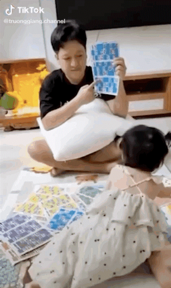 Trường Giang cuối cùng đã khoe trọn vẹn khuôn mặt ái nữ 2 tuổi, màn đối đáp tiếng Anh hờn dỗi của bé gây sốt-1