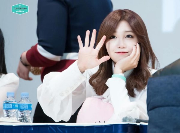 Sự thật về đường chỉ tay hình chữ M: Ai sở hữu cũng sẽ giàu có và thành công?-8