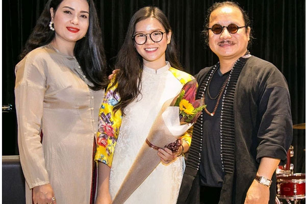 Con gái ruột chia sẻ về tình trạng sức khỏe của nghệ sĩ Trần Mạnh Tuấn sau khi bị đột quỵ-1